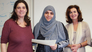 DLL Discover course students