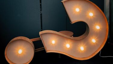 question mark shaped light