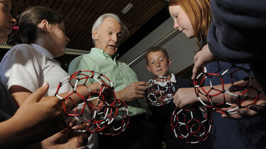 image of harry kroto