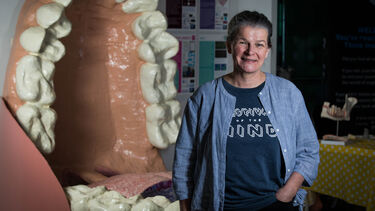 Fiona and teeth model.