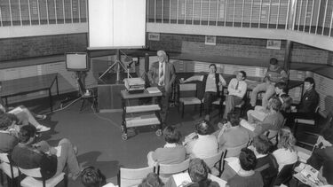 Stan Gregory lecturing