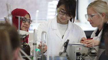 Chemistry students in the lab