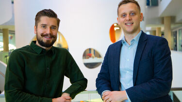 Maksym Sich (CEO) and Scott Dufferweil (CTO), AegiQ  stood in Diamond