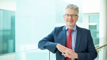 Professor Oliver Bandmann