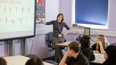 A PGDE student delivers a lesson 