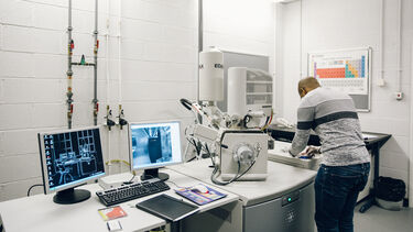 Scanning Electron Microscope