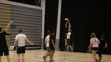 Image of Magnus playing ultimate frisby
