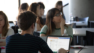 EDU - students classroom hero