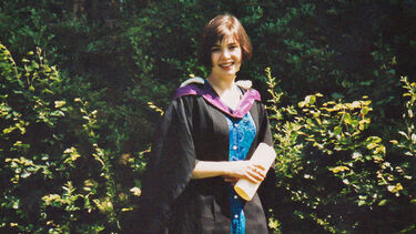 Rachel Tomlinson Wall of Women Grad