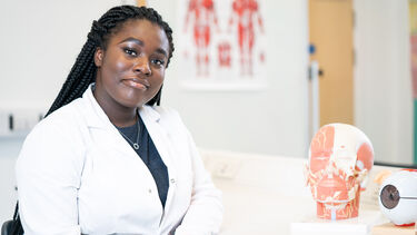 Human Anatomy student