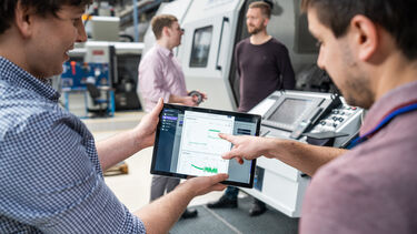 people using fourjaw technology