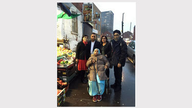 A group pic of the Dahaley family