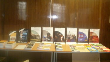 Table of leaflets