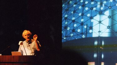 Sir Harry Kroto lecturing