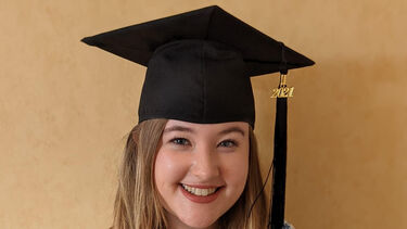 Jennifer Blundell Dean's List winner 2021