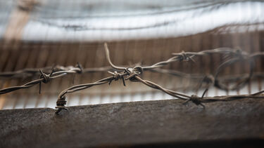 UI - Urban Inhabitation and the Urban Technical - barbed wire - Andy Brown