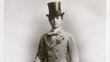 Vesta Tilley in costume c1920