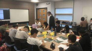 Teacher Evie delivers a class on STEM 