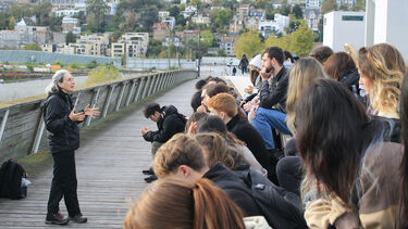 Laurence Pattacini teaching undergraduate students