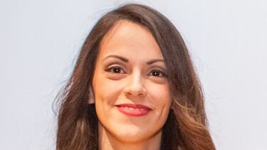 Tina Papadopulou, a SUMS alumni.