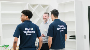 Head of Siemens Digital Innovation Dave Moss and advisors 