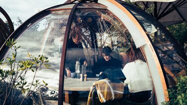 Afternoon tea and London Tower Bridge - Yihong Zhuo