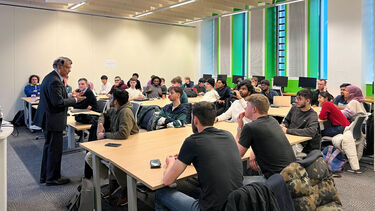 Students attending GEC / EYH