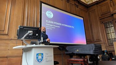 Qamar Khan presenting at the hydrogen showcase