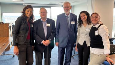 Photo 2: Tatiane Vilaca (best time for snap poster), Graham Russell (Lifelong Mellanby Member), Richard Eastell (Director), Marian Schini (Presenter), Fatma Gossiel (Snap timer)