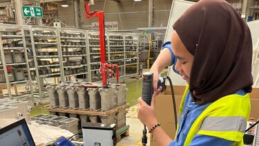 Student at Bosch drilling