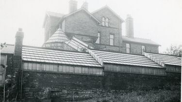 Elmfield 1935 greenhouses