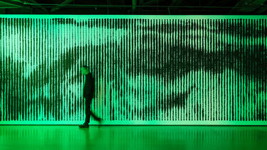 Jinjoon Lee, Audible Garden, 2023. Site-specific wall painting.  Photo by Dan Weill, Courtesy of the KCCUK