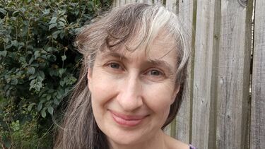 Photo of Melanie Knight