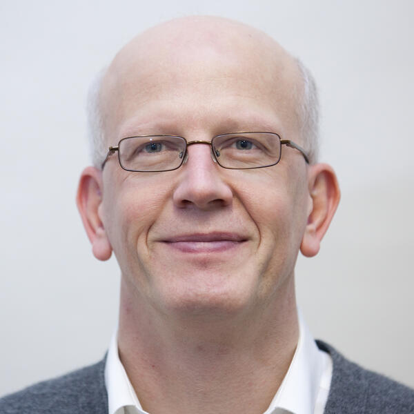 Profile picture of Headshot of Thomas Walther