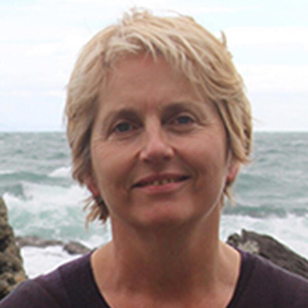 Profile picture of Headshot takat the coast 