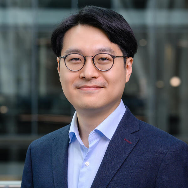 Profile picture of Donghwan Shin headshot