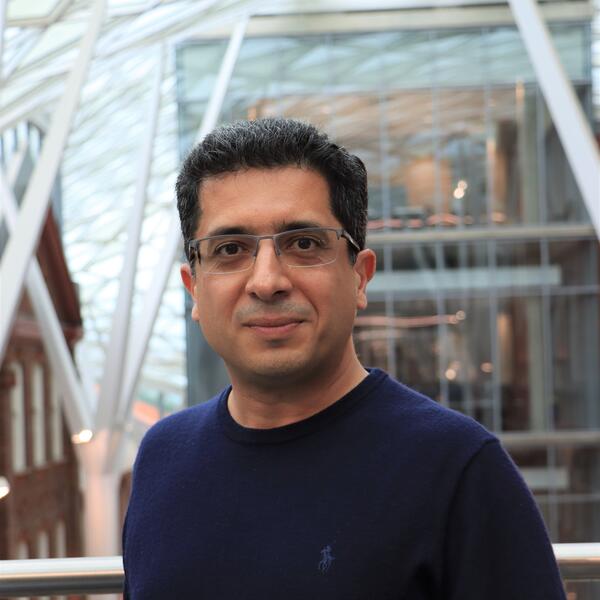 Profile picture of Man with glasses