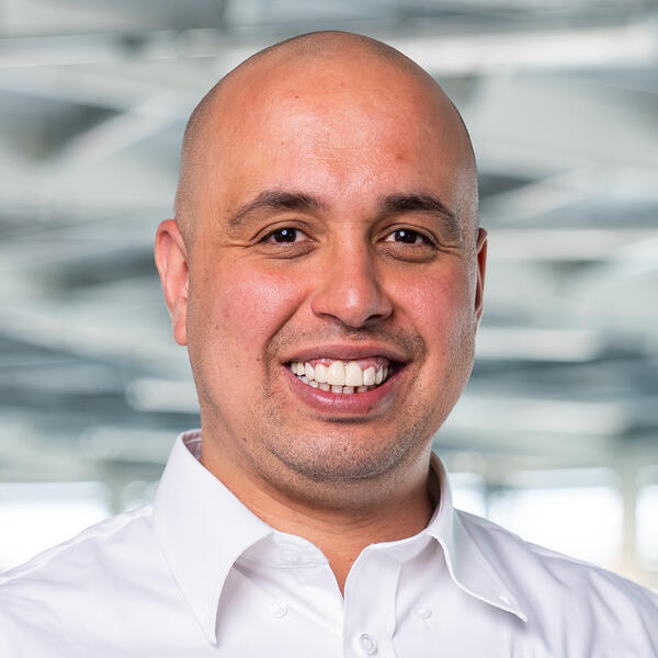 Profile picture of A head and shoulders photo of Hatim Laalej