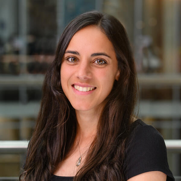 Profile picture of Elaine Livera