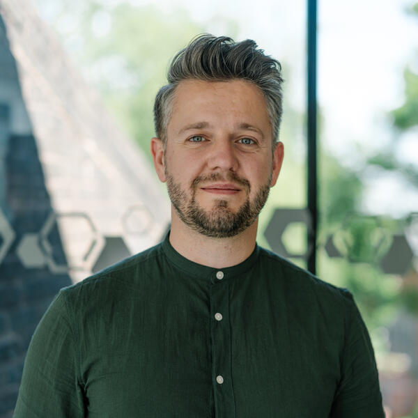 Profile picture of Daniel Tischer.