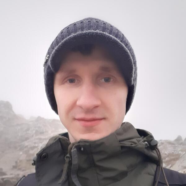 Profile picture of Tom Hutton