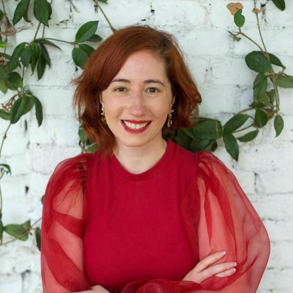 Profile picture of Carine Roos Headshot