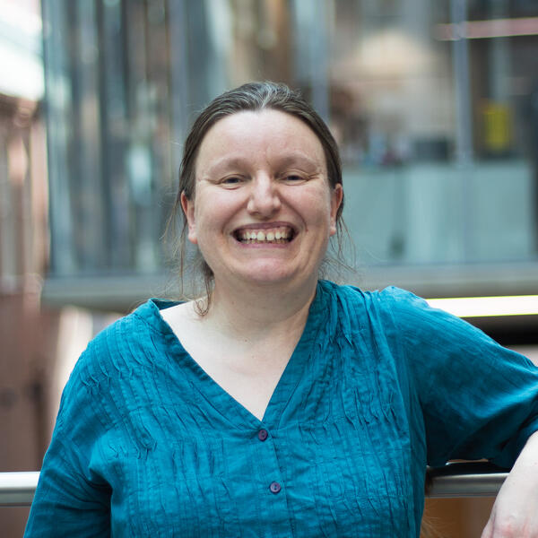 Profile picture of Jo Sharp profile photo