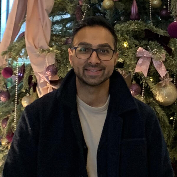 Profile picture of Viral Sheth