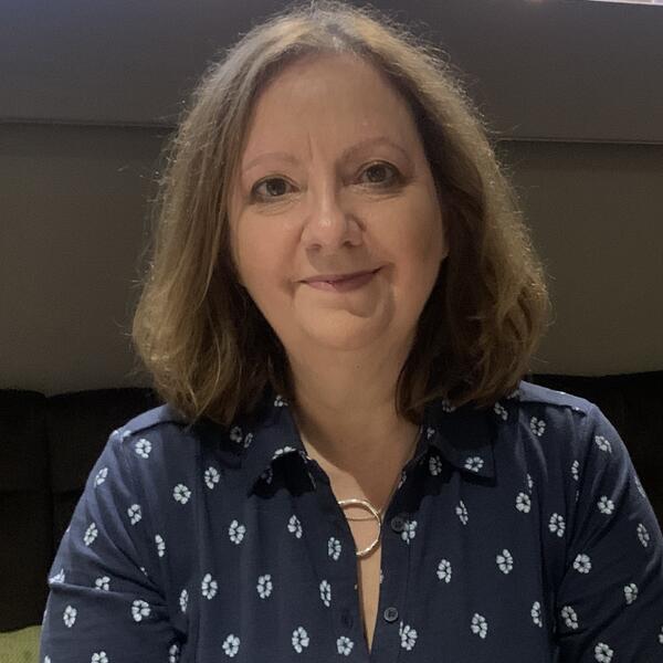 Profile picture of Ana Vasconcelos
