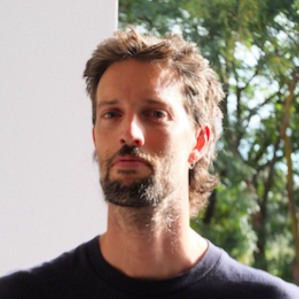 Profile picture of Alberto Valz Gris