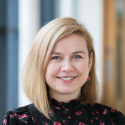 More recent photo of Aneta Piekut