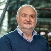 Professor David James stands in the Engineering Heartspace