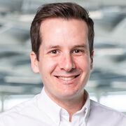 A head and shoulders photo of Stephen Hallam-Bowles