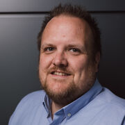 A head and shoulders photo of David Curtis